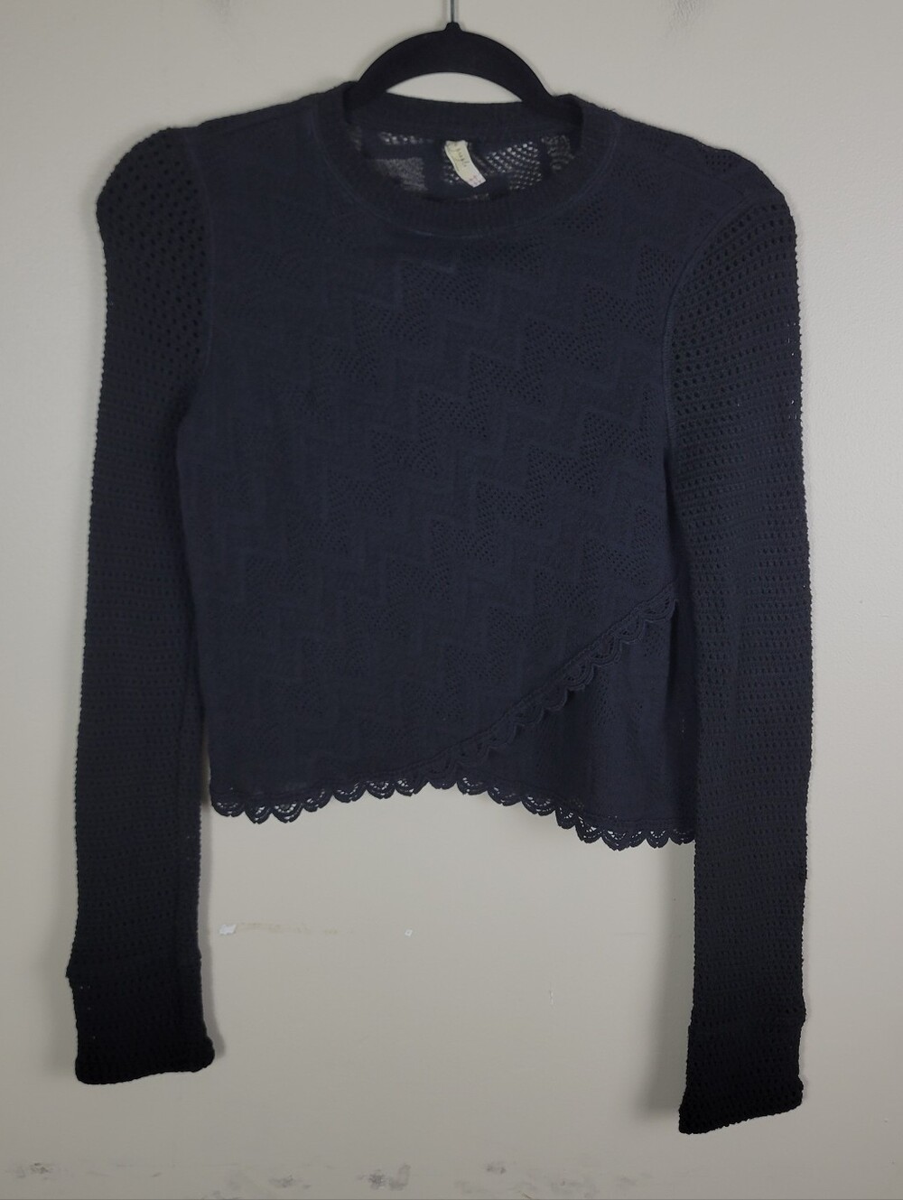 🔴 Free People Black Knit Long Sleeve Top